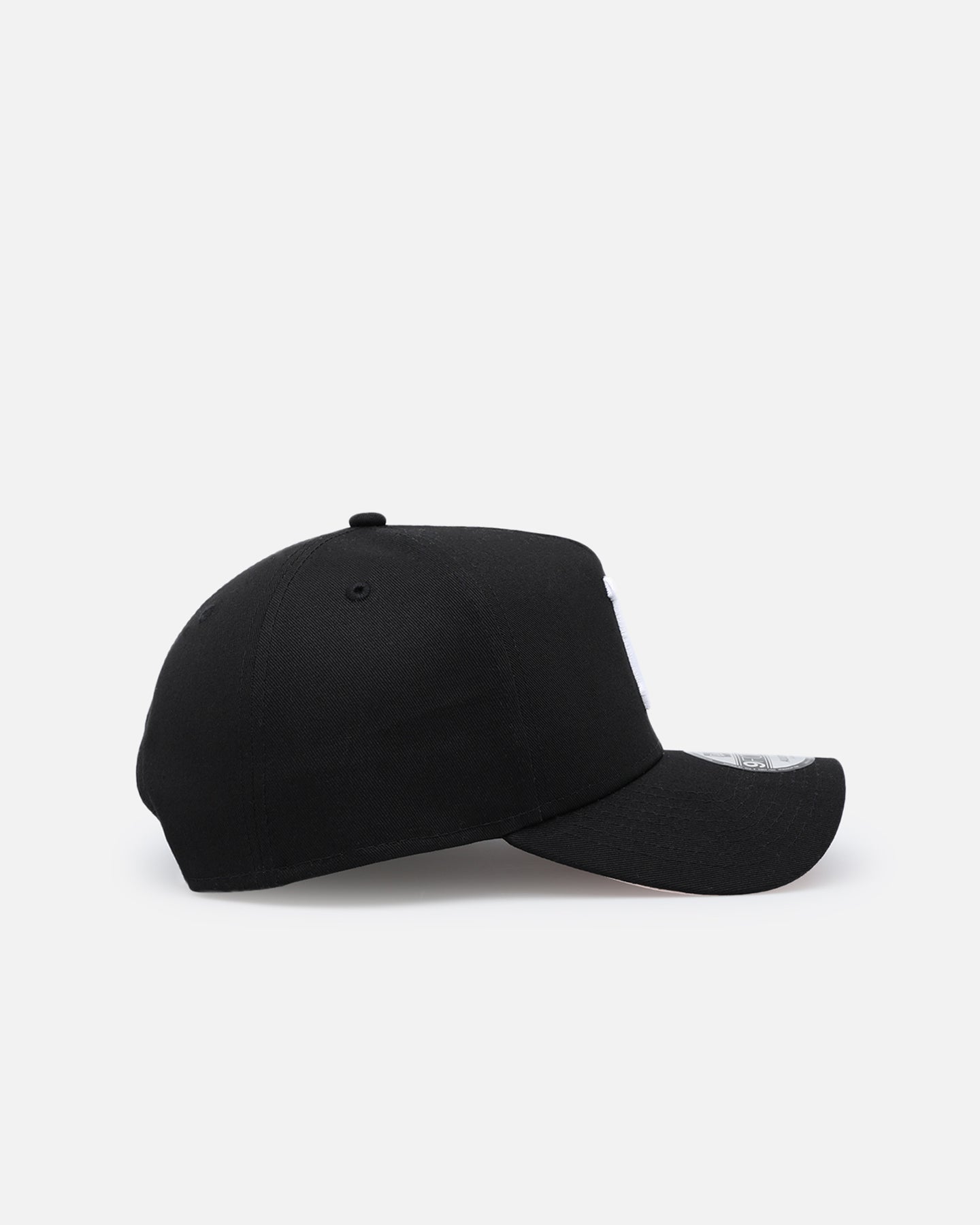 New Era Pittsburgh Pirates 'Pink Satin Hearts' 9FORTY A-Frame Snapback Black/White