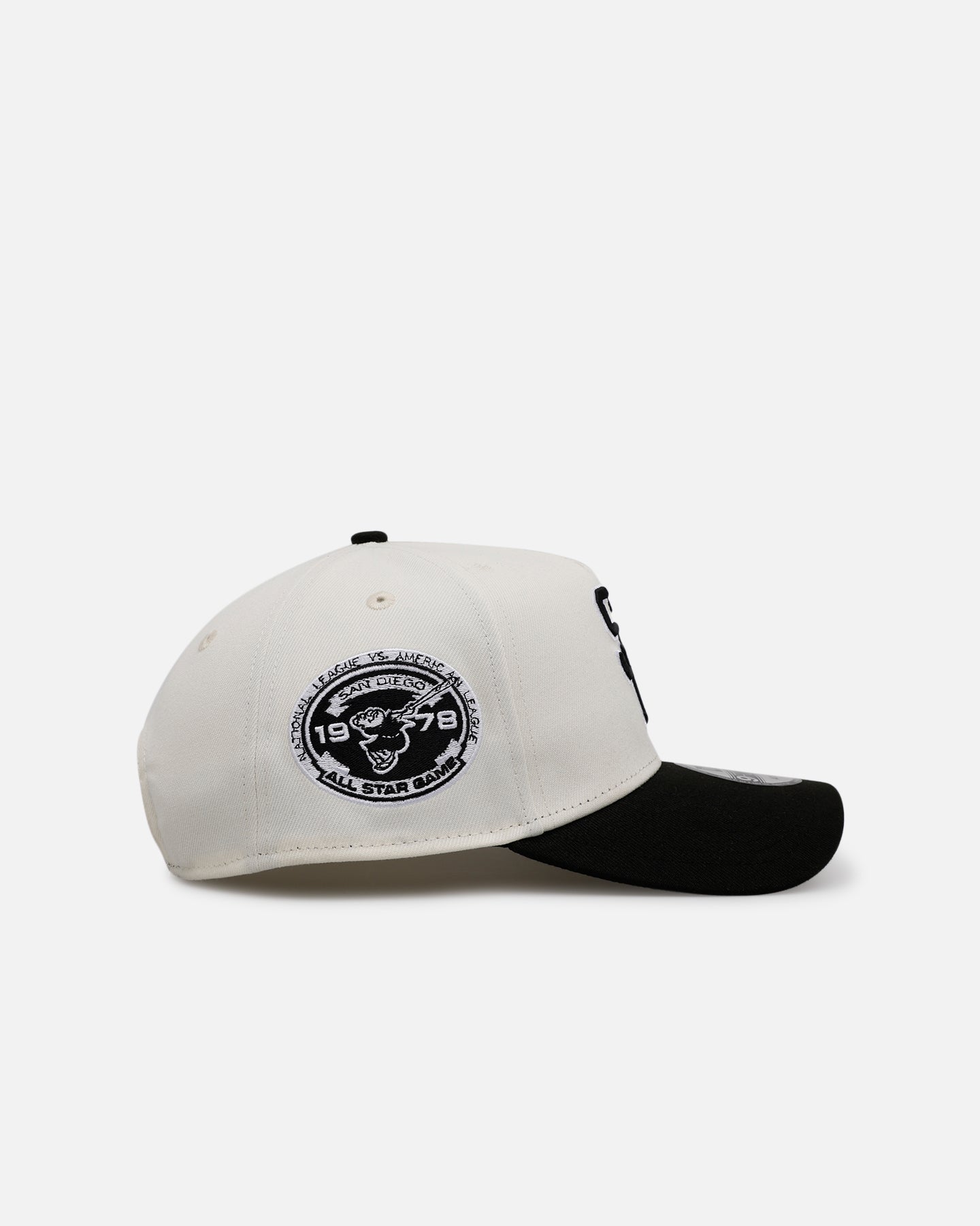 New Era San Diego Padres 'Chrome Black' 9FORTY A-Frame Snapback Chrome/Black