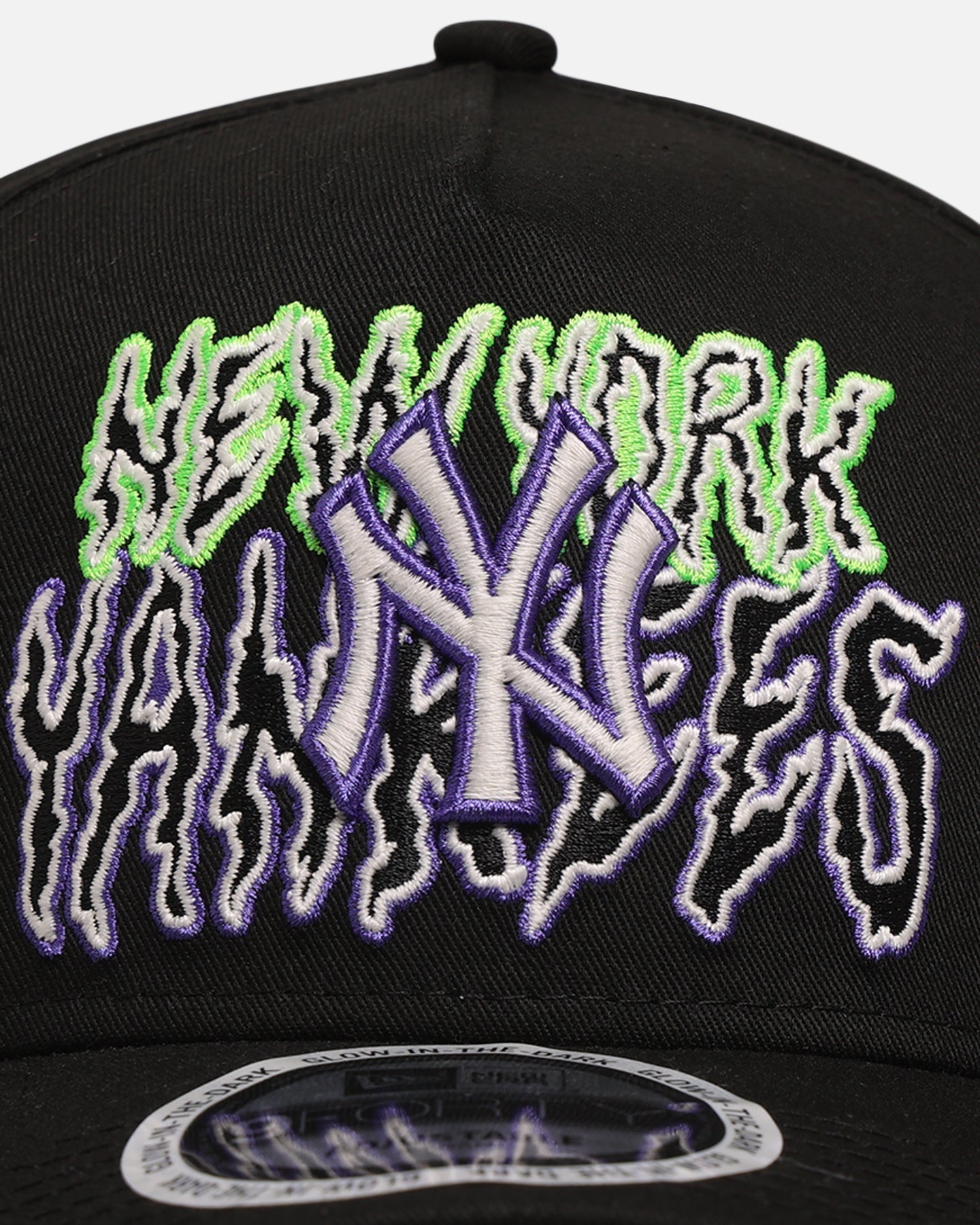 New Era New York Yankees 'Spooky Script' 9FORTY A-Frame Snapback Black/Green/Purple