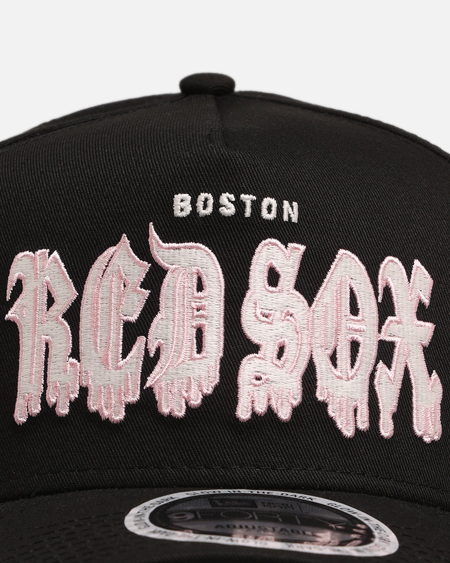 New Era Boston Red Sox 'Drip Glow Script' 9FORTY A-Frame Snapback Black/Pink