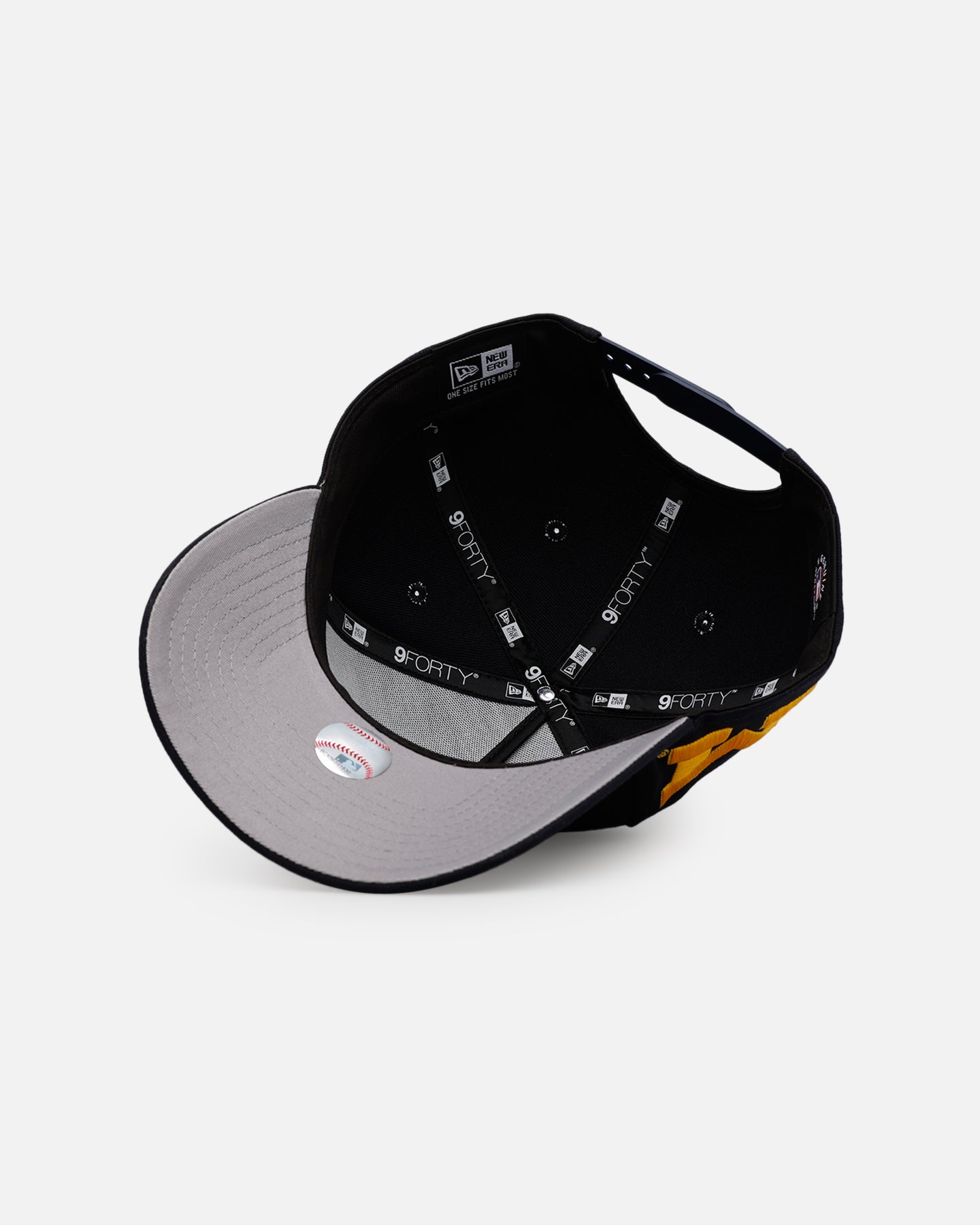 New Era Detroit Tigers 'College Crossover' University of Michigan 9FORTY A-Frame Snapback Official Team Color