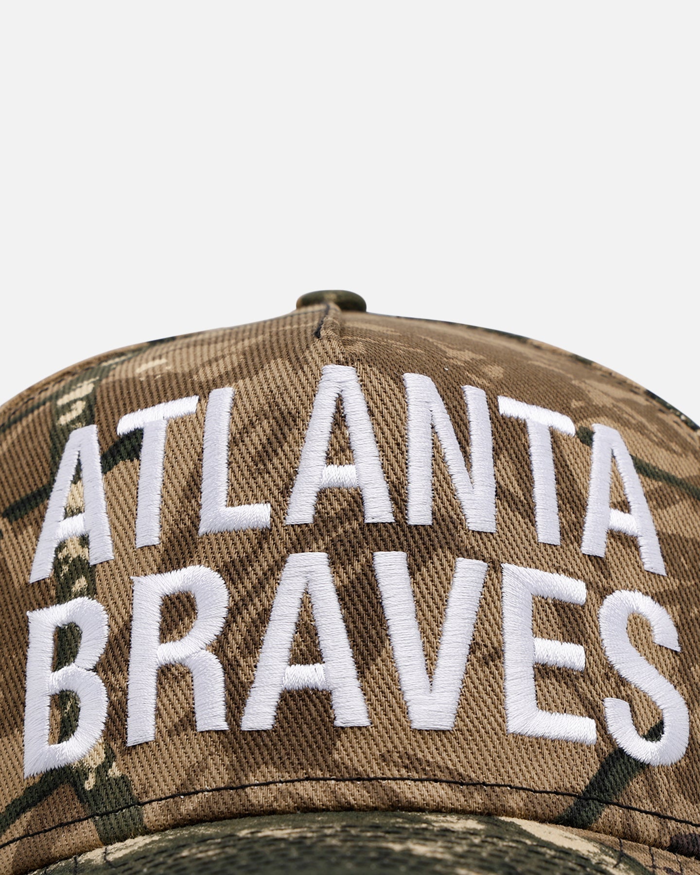 New Era Atlanta Braves 'Bold' 9FORTY A-Frame Strapback Camo
