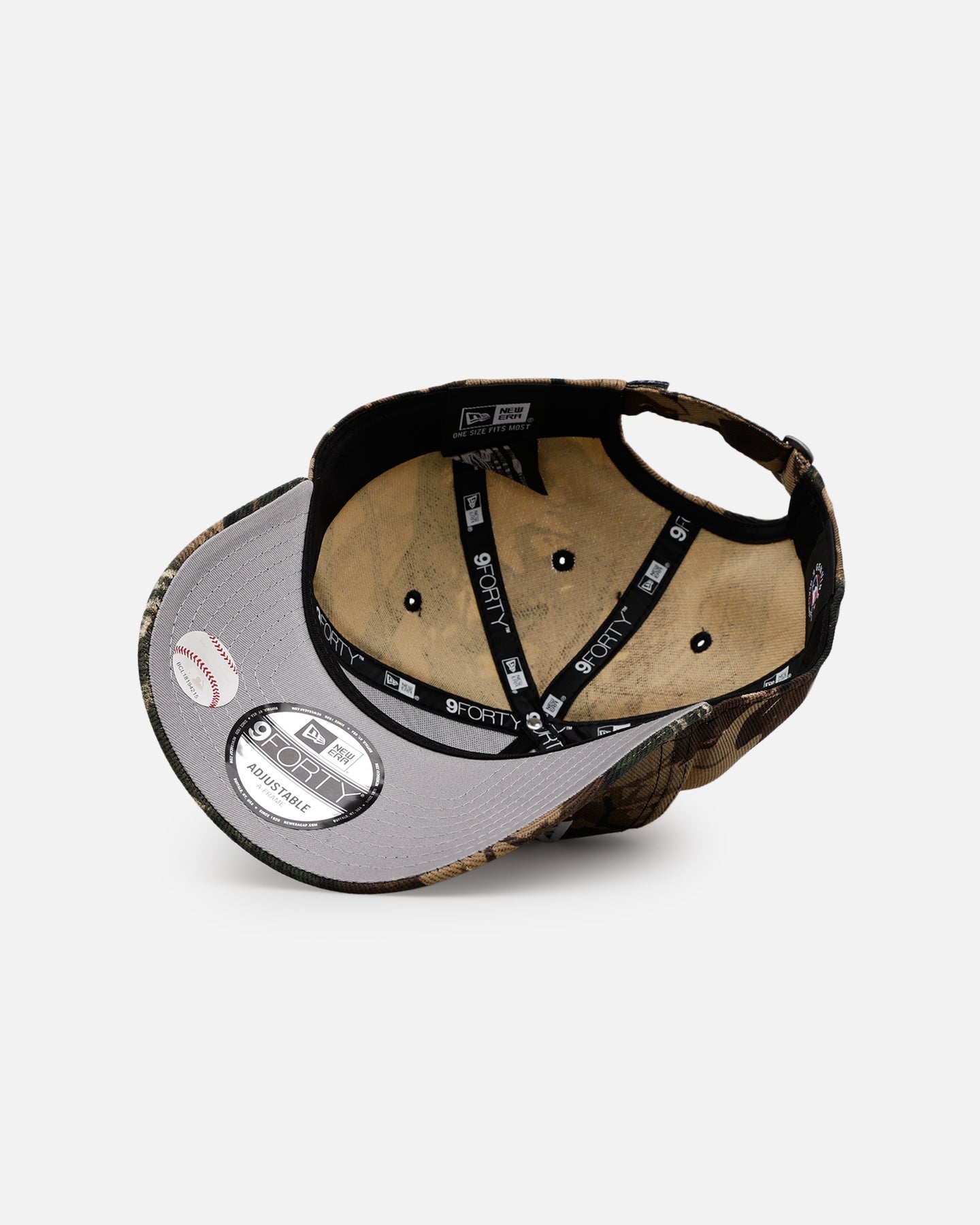 New Era Atlanta Braves 'Bold' 9FORTY A-Frame Strapback Camo