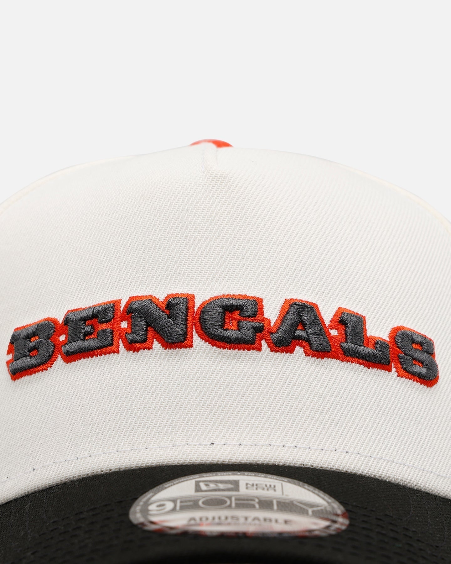 New Era Cincinnati Bengals 'Chrome Metallic Wordmark' 9FORTY A-Frame Snapback Chrome