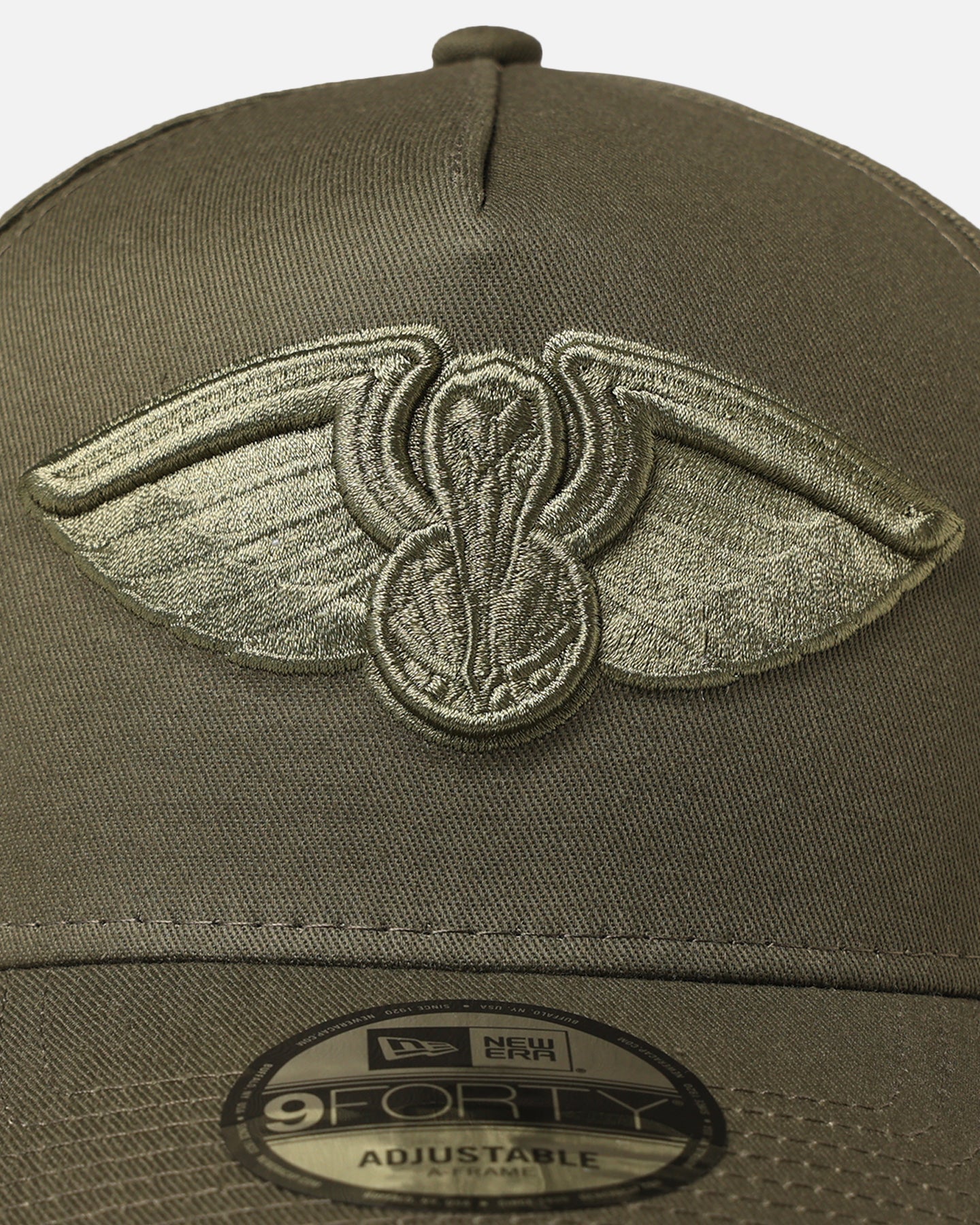 New Era New Orleans Pelicans 9FORTY A-Frame Snapback Olive
