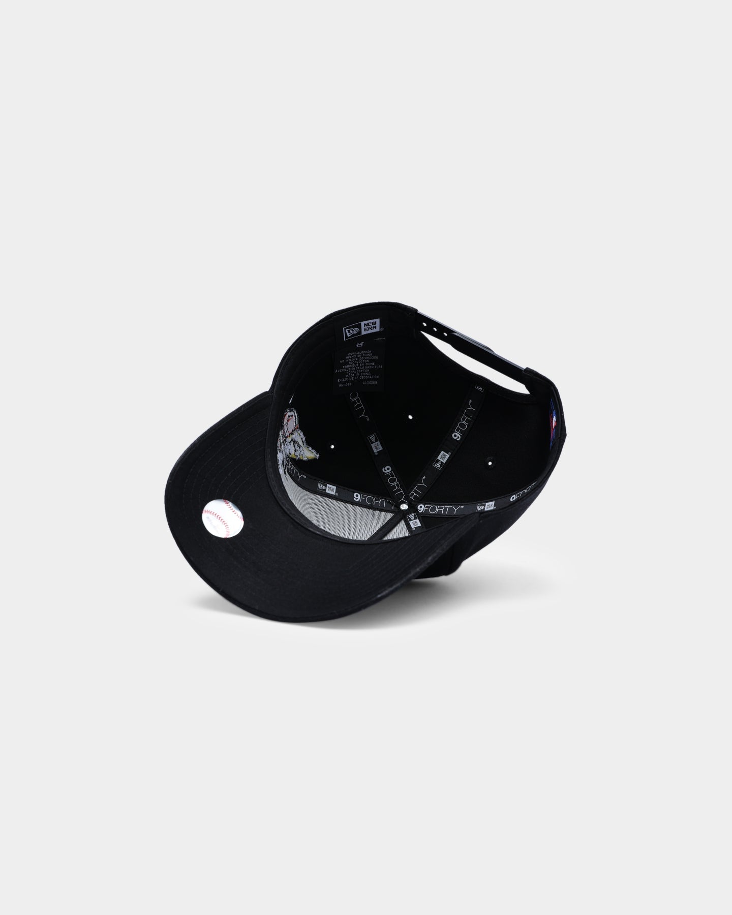 New Era New York Yankees "Butterfly Accent" 9FORTY A-Frame Snapback Black