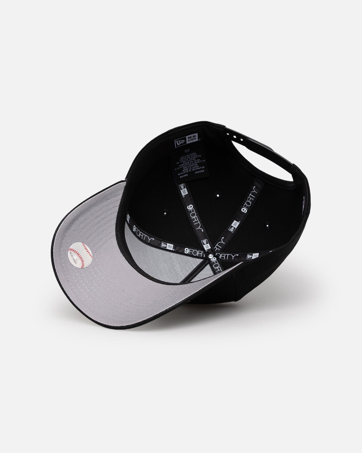 New Era New York Yankees 'Gothic Arch' 9FORTY A-Frame Snapback Black/White