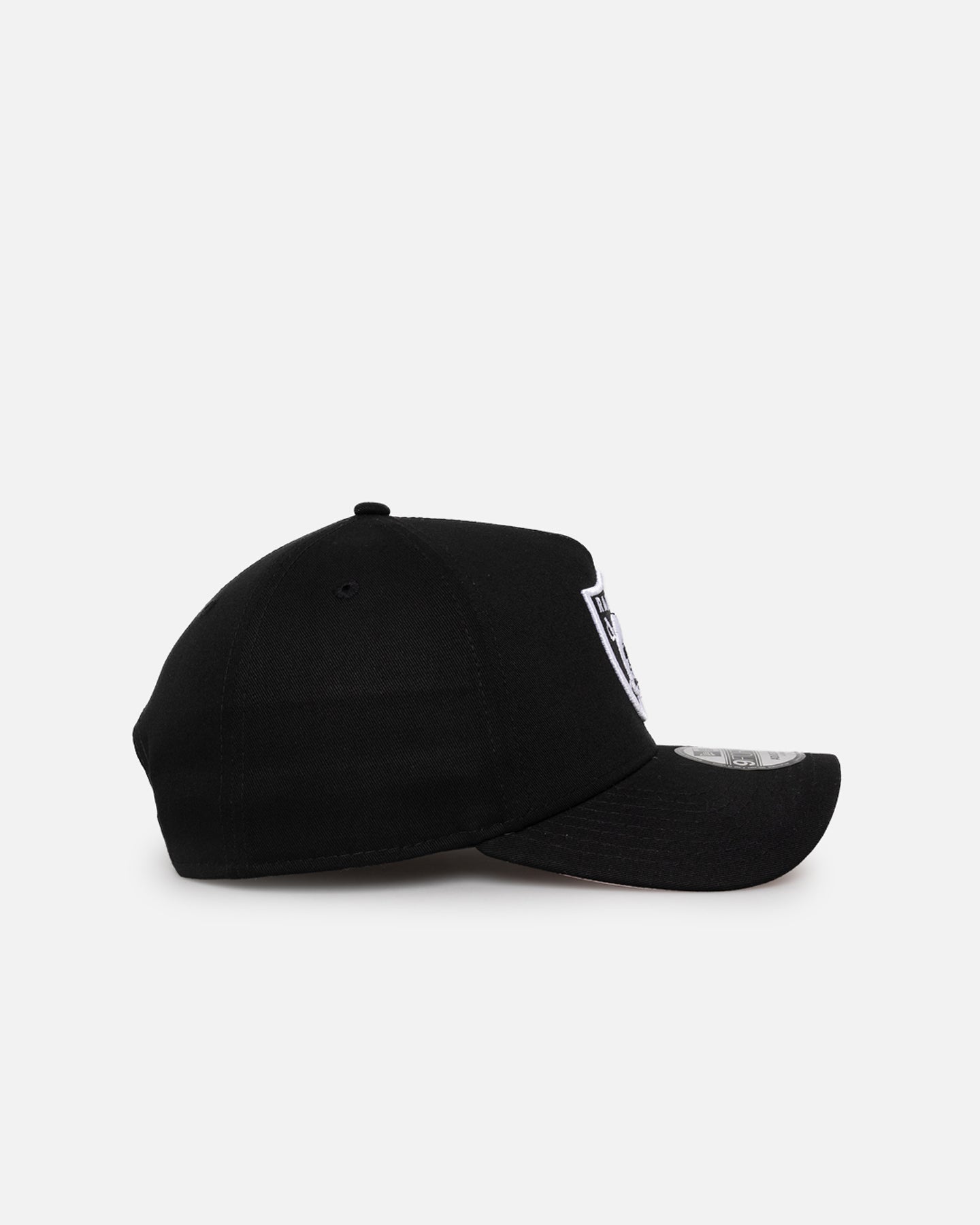 New Era Las Vegas Raiders 'Pink Satin Hearts' 9FORTY A-Frame Snapback Black/White
