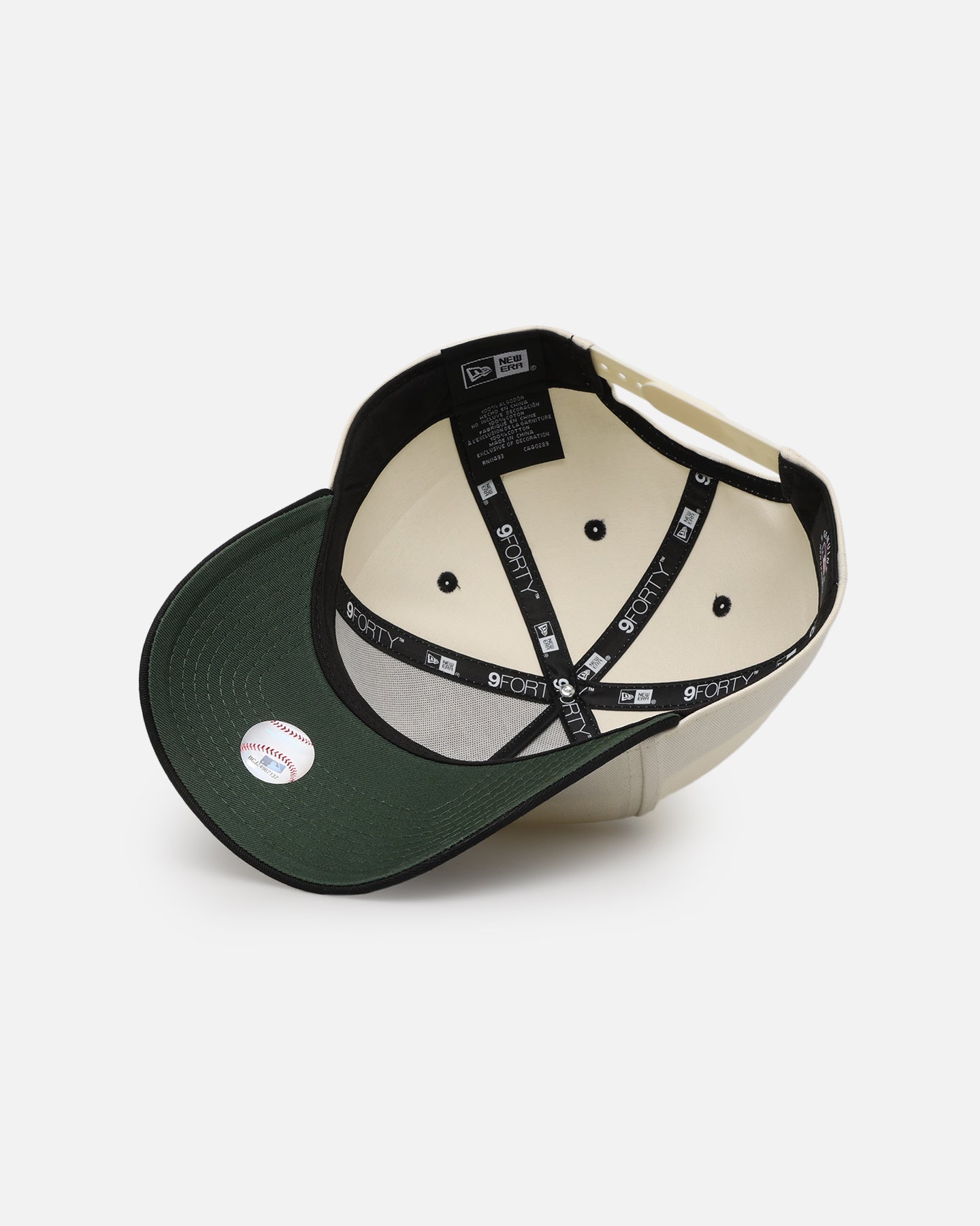 New Era Chicago White Sox 'Paisley Hit' 9FORTY A-Frame Snapback Chrome White/Black
