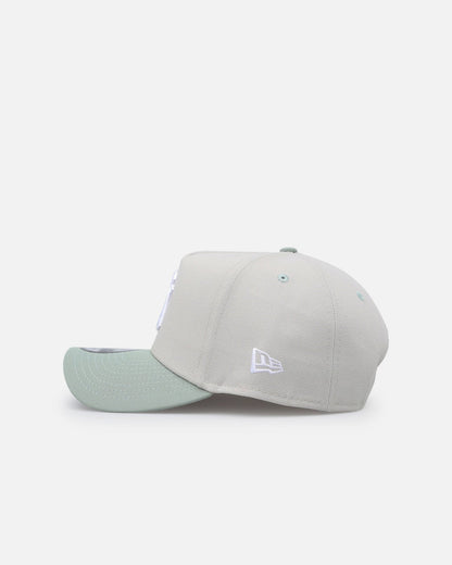 New Era New York Yankees 'Sea Glass' 9FORTY A-Frame Snapback Stone/Green