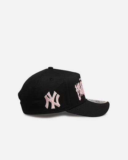 New Era New York Yankees 'Drip Glow Script' 9FORTY A-Frame Snapback Black/Pink