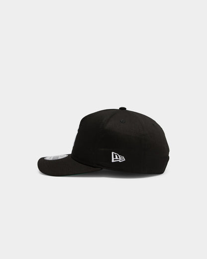 New Era Men's New York Yankees Mini Logo Old Golfer Snapback Black/OTC