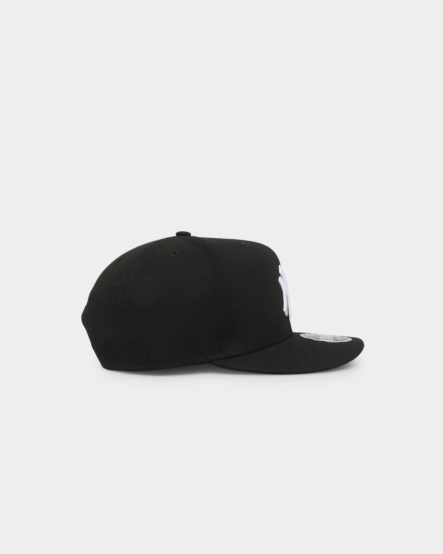 New Era New York Yankees 9FIFTY High Profile Retro Crown Snapback Black/White
