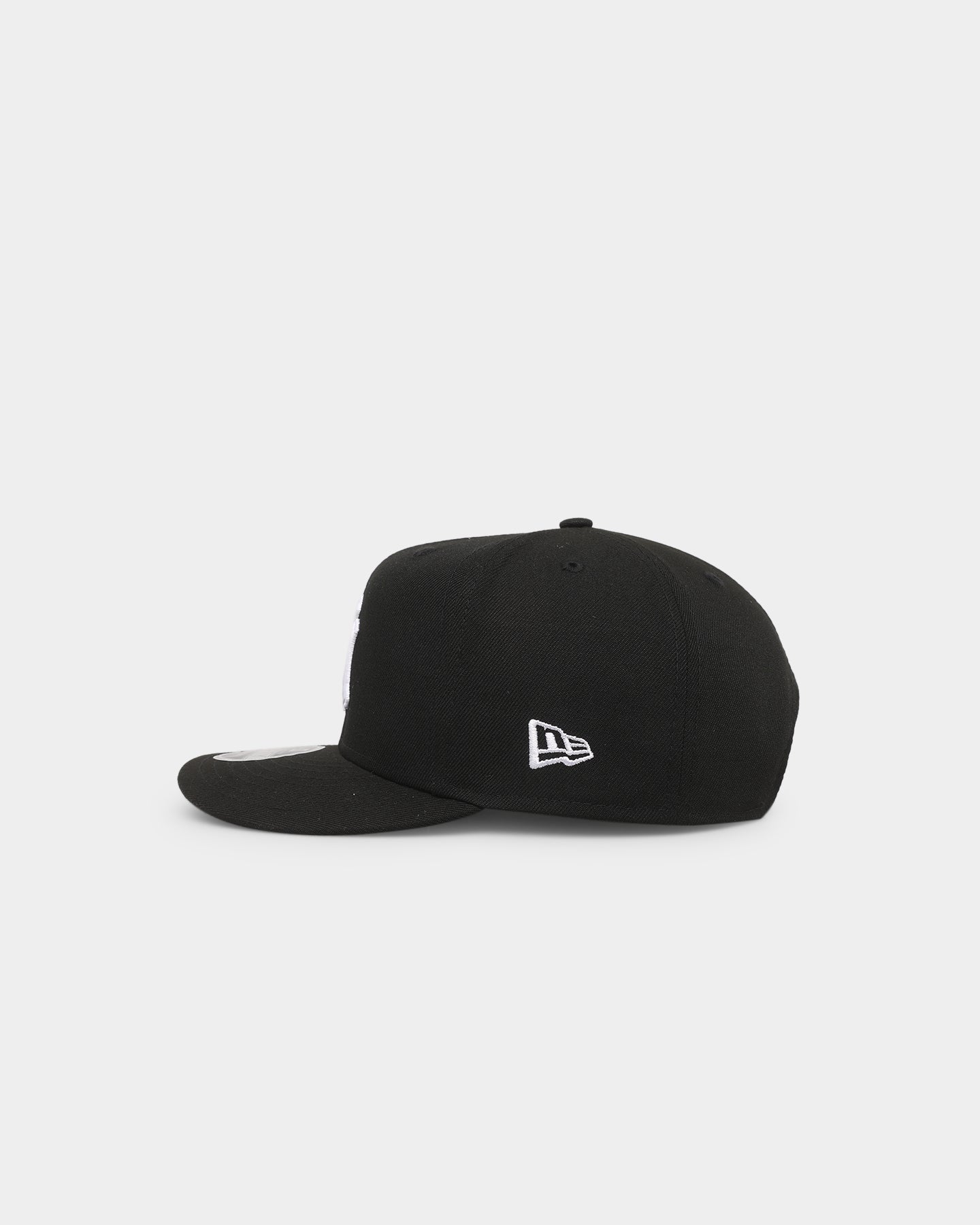 New Era New York Yankees 9FIFTY High Profile Retro Crown Snapback Black/White