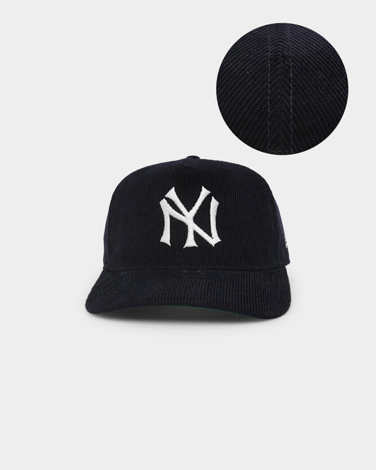 New Era New York Yankees 'Throwback Corduroy' Golfer Snapback Navy