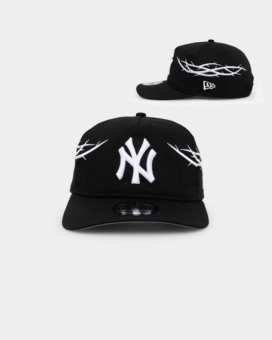 New Era New York Yankees 'Twisted Thorns' Golfer Pre-Curved Snapback Black