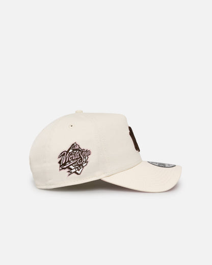 New Era New York Yankees 'Neapolitan Chrome' 9FORTY A-Frame Snapback Chrome/Pink Met