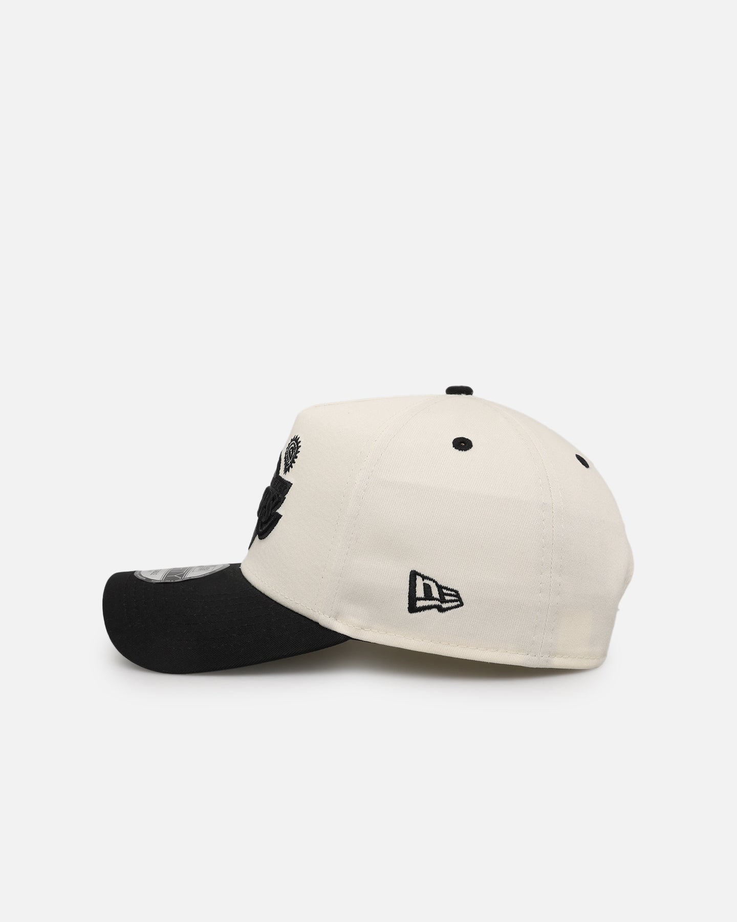 New Era Los Angeles Lakers 'Paisley Hit' 9FORTY A-Frame Snapback Chrome White/Black