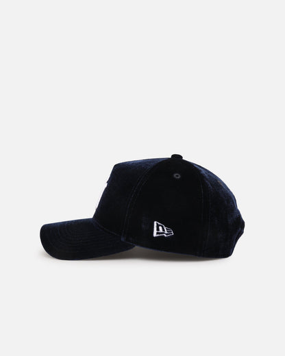New Era New York Yankees 'Velvet Official Team Color' 9FORTY A-Frame Snapback Navy